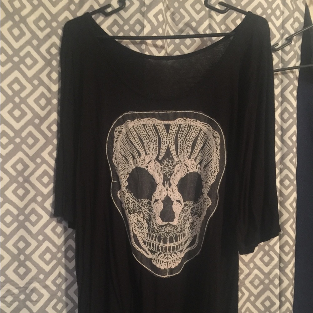 Skull top