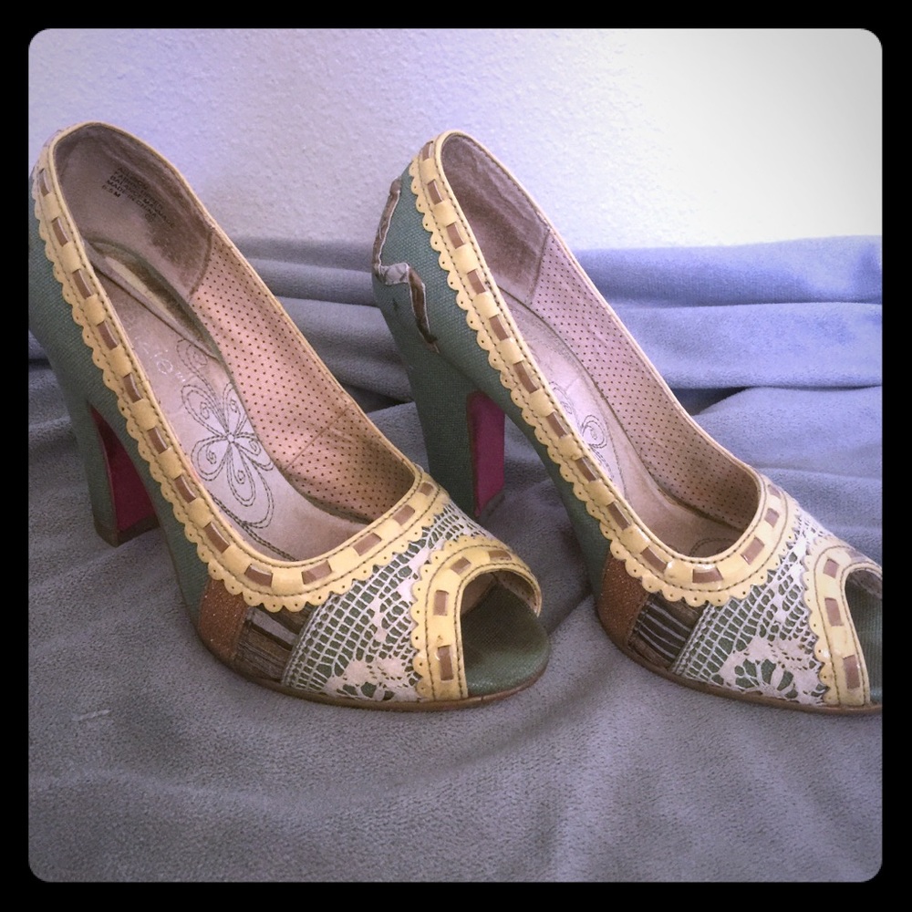 Patched high heels by Kenzie