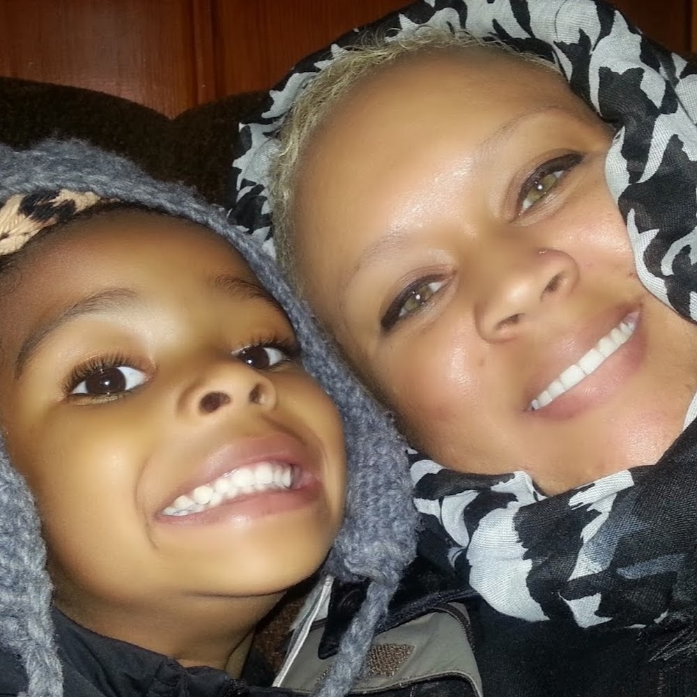 Meet your Posher, Angela