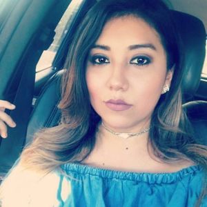 Meet your Posher, Isabel