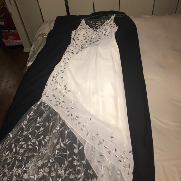 White Dress - Picture 4 of 5