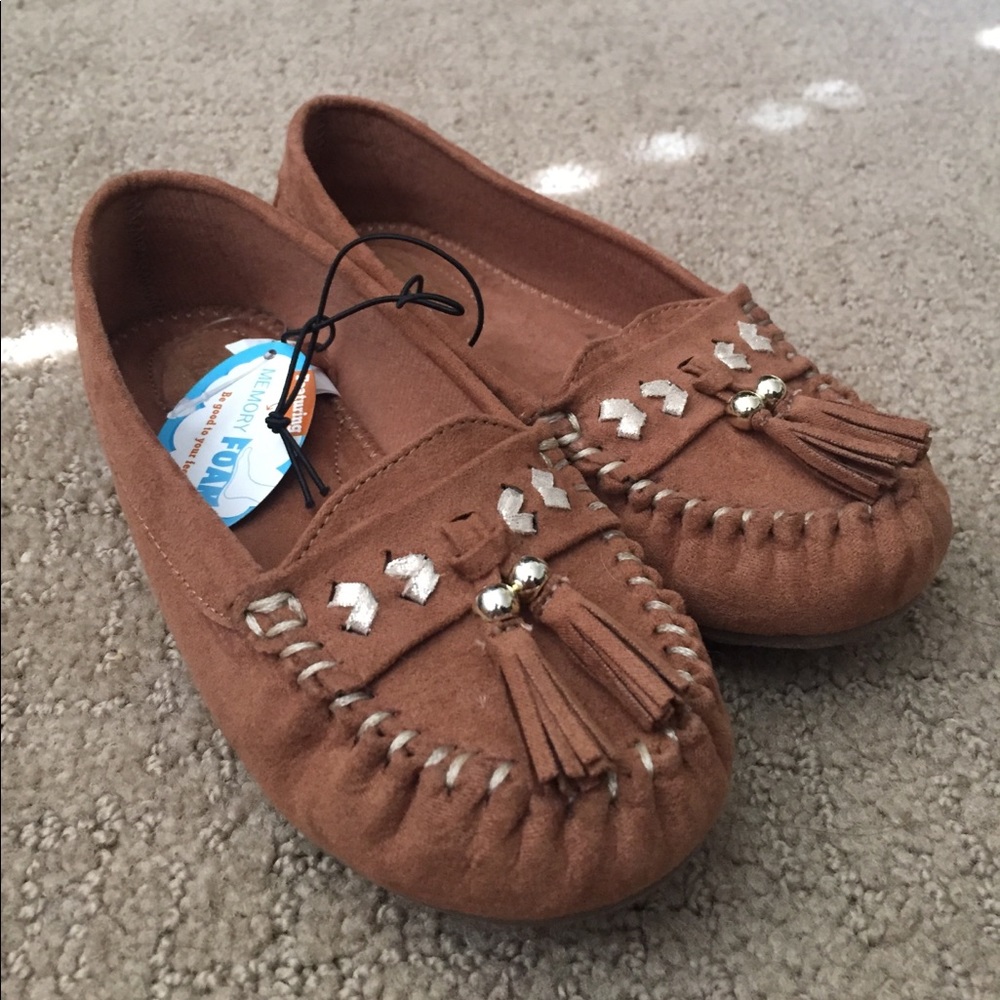 Child moccasin shoes