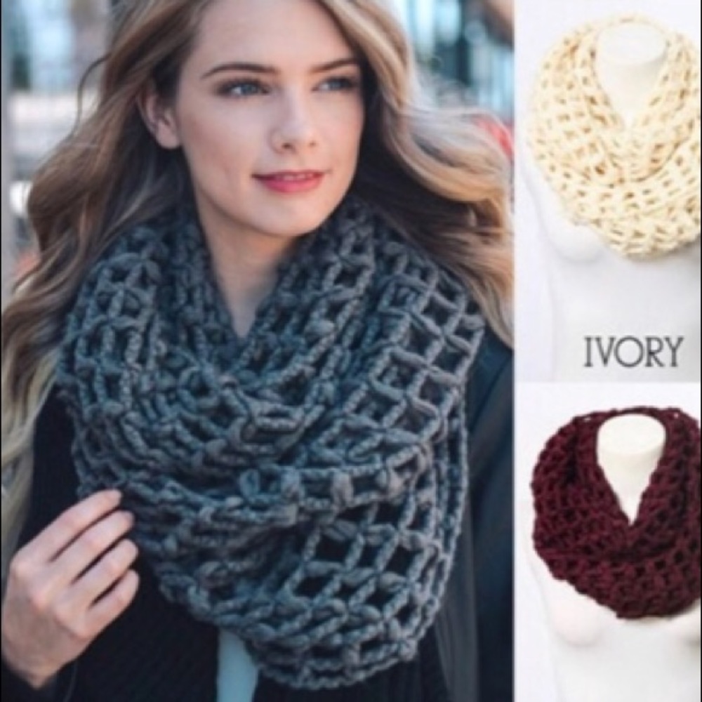 🆕🍁Open Knit Infinity Scarfs-Dark Brown/Olive - Picture 2 of 3