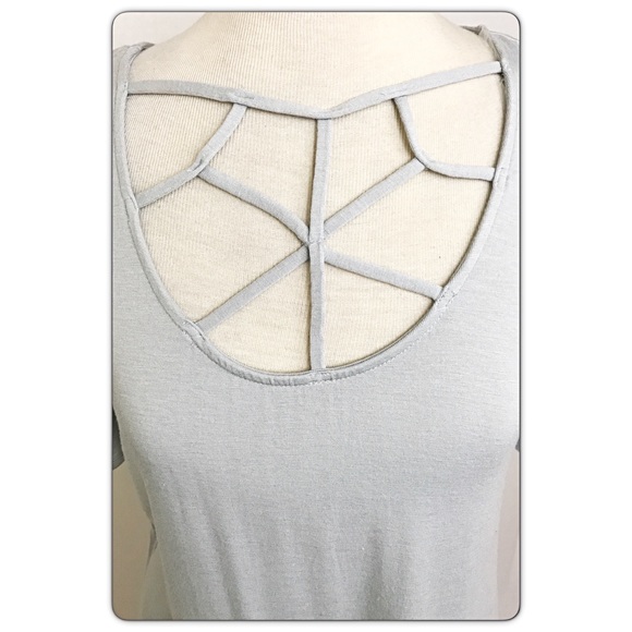Silver-Gray Cage Flowy Tunic Top Tee Sold - Picture 6 of 6