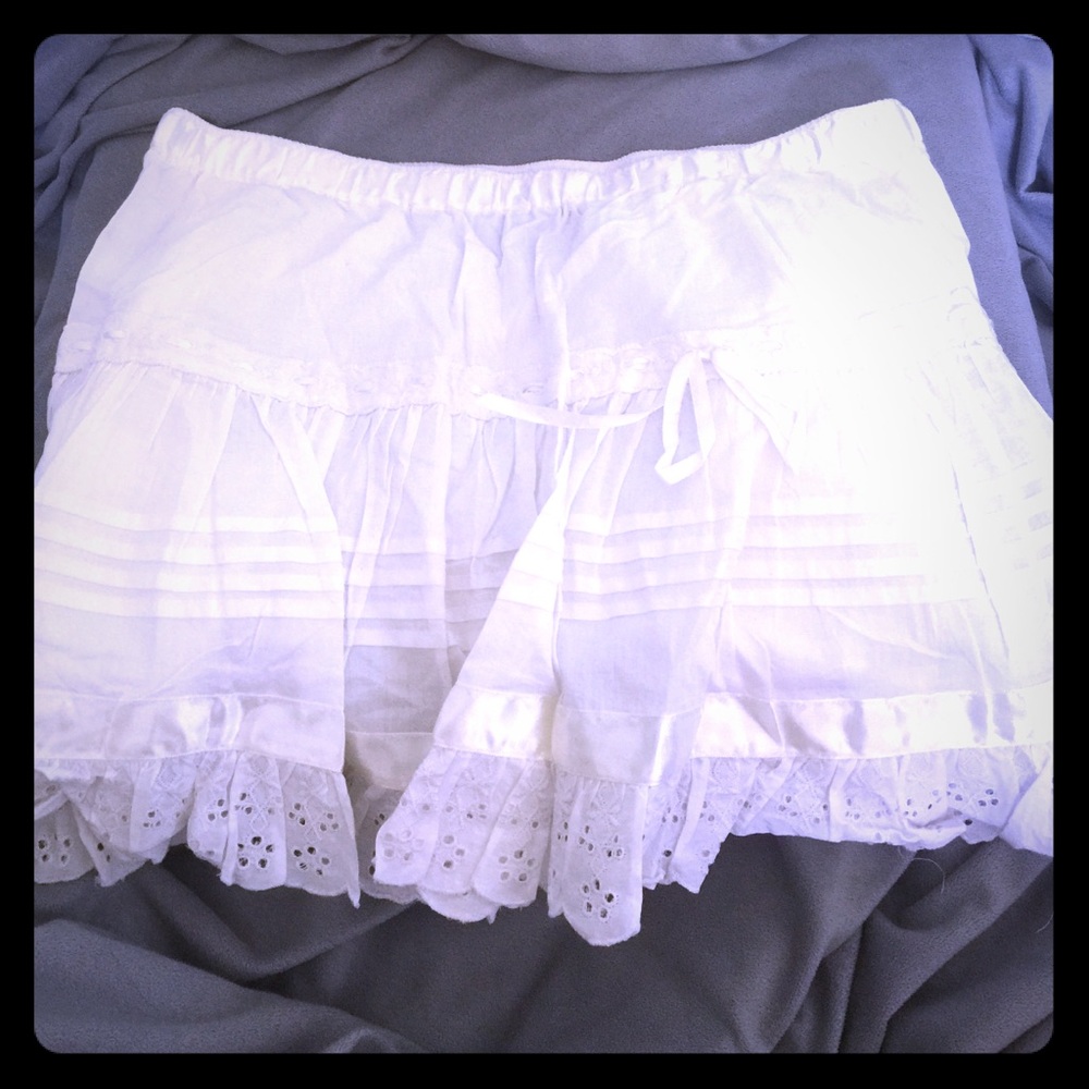 Rampage White eyelet skirt