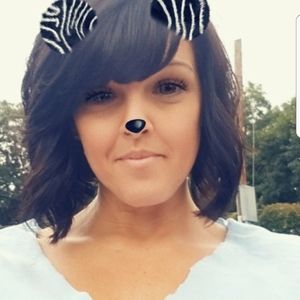 Meet your Posher, Bobbi