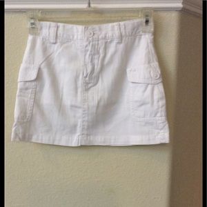NWT White skirt with pockets