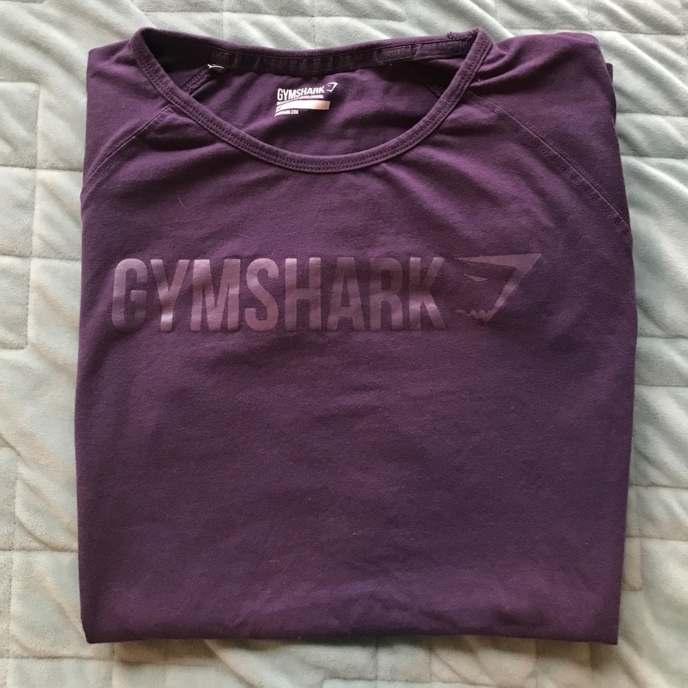 Gymshark purple tshirt.