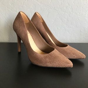 Textured tan/pink Vince camuto heels