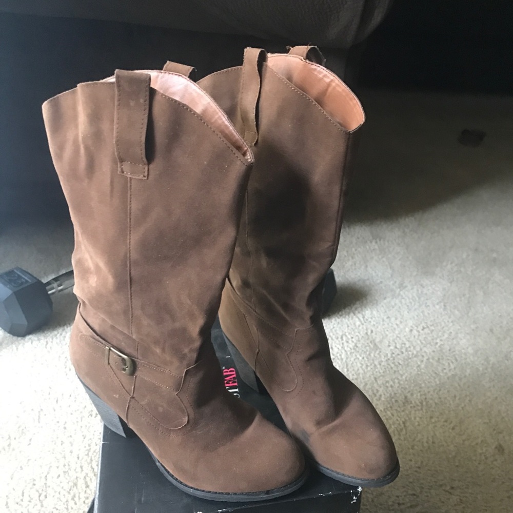 Brown boots. Just Fab