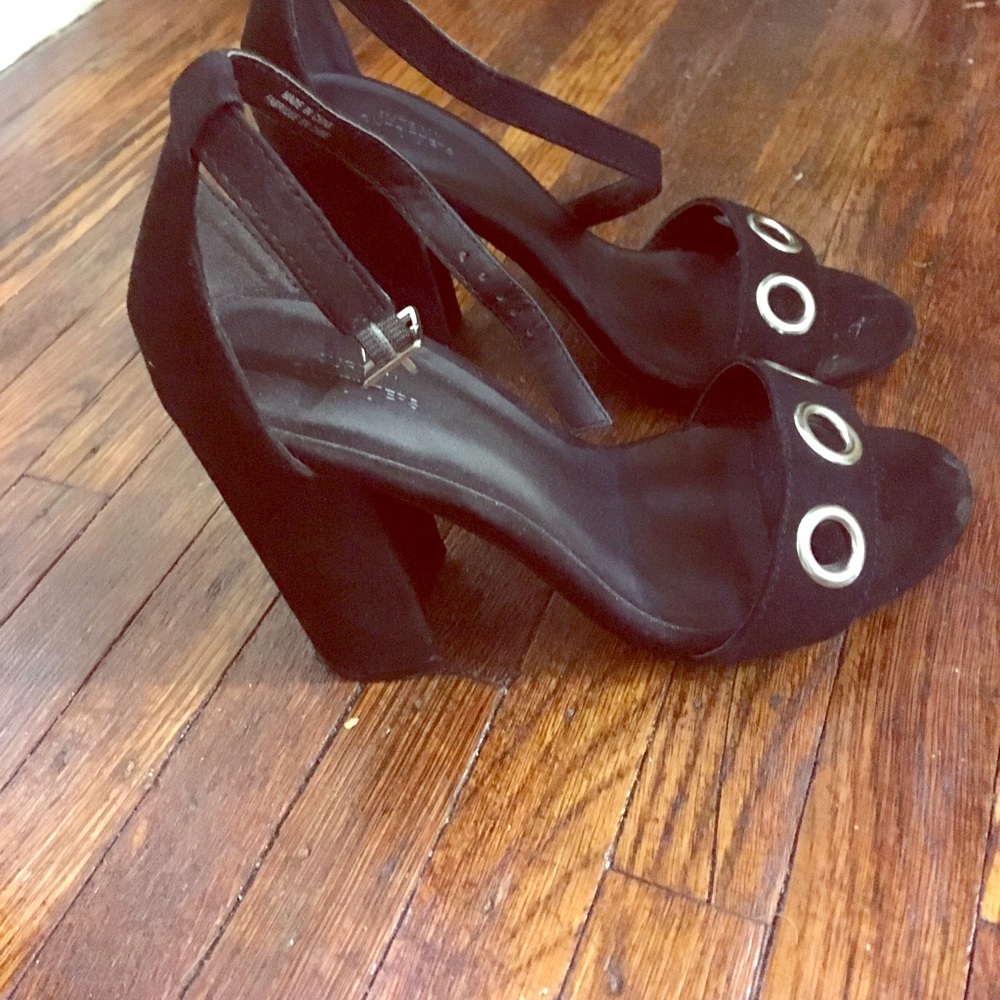 Chunky black heels