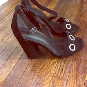 Chunky black heels