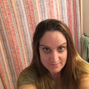 Meet your Posher, Sheena