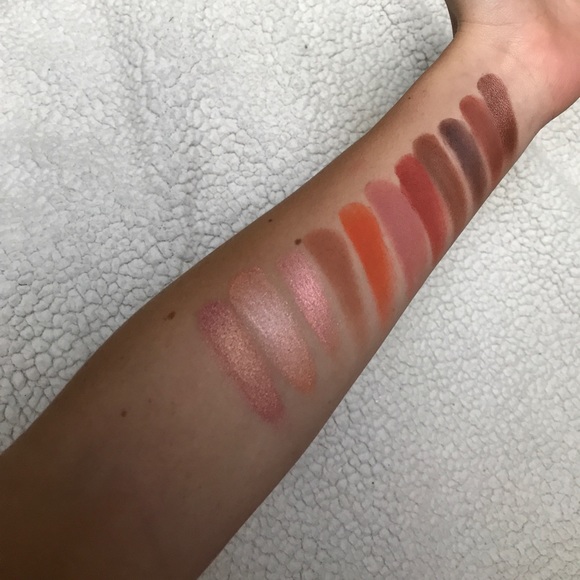 Magnetic eyeshadow pallet - Picture 3 of 5