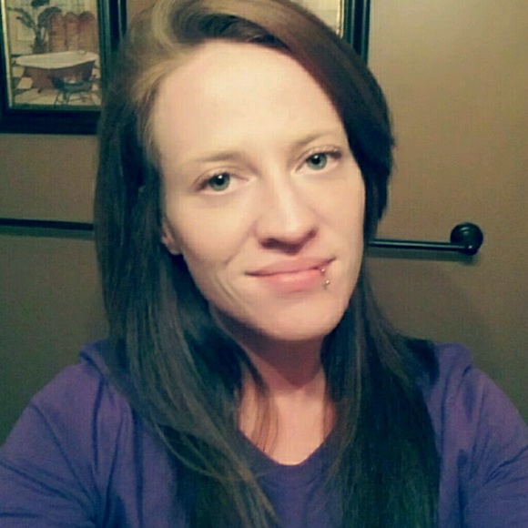 Meet your Posher, Stacey - Picture 1 of 1