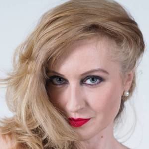 Meet your Posher, Cassie