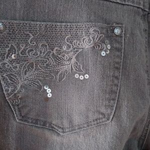 Jeans w/ Sequins & Embroidery