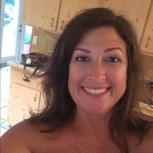 Meet your Posher, Kira