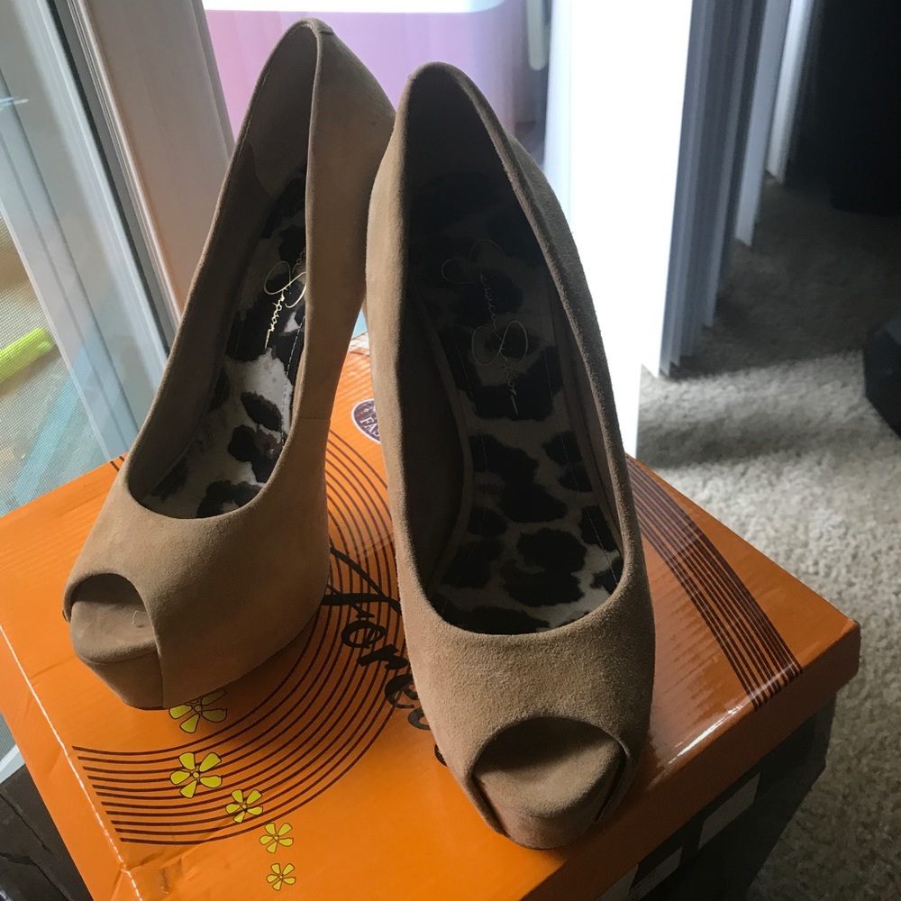 Tan Jessica Simpson heels.