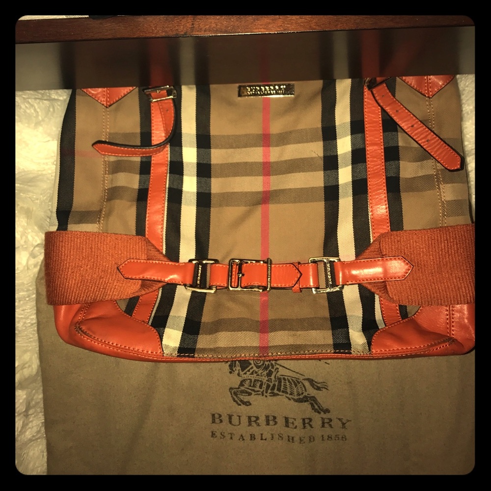 100% Authentic Burberry shoulder bag