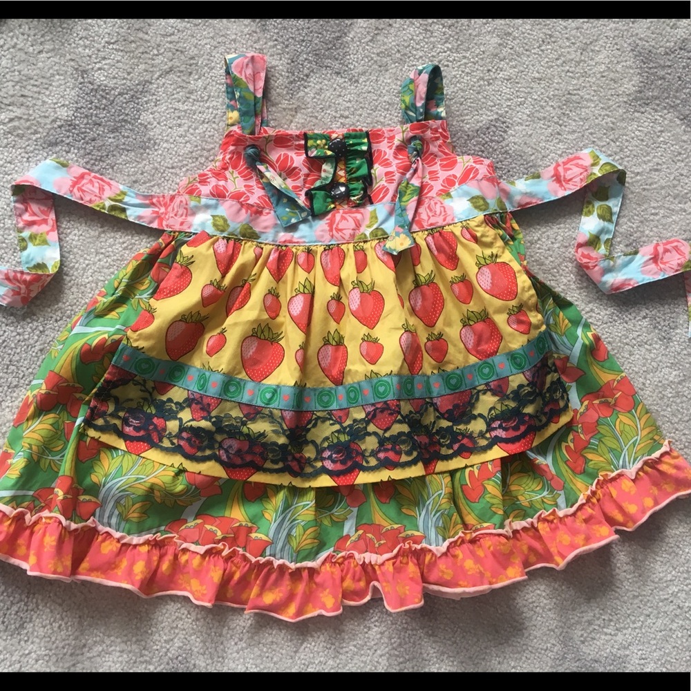 VGUC knot dress