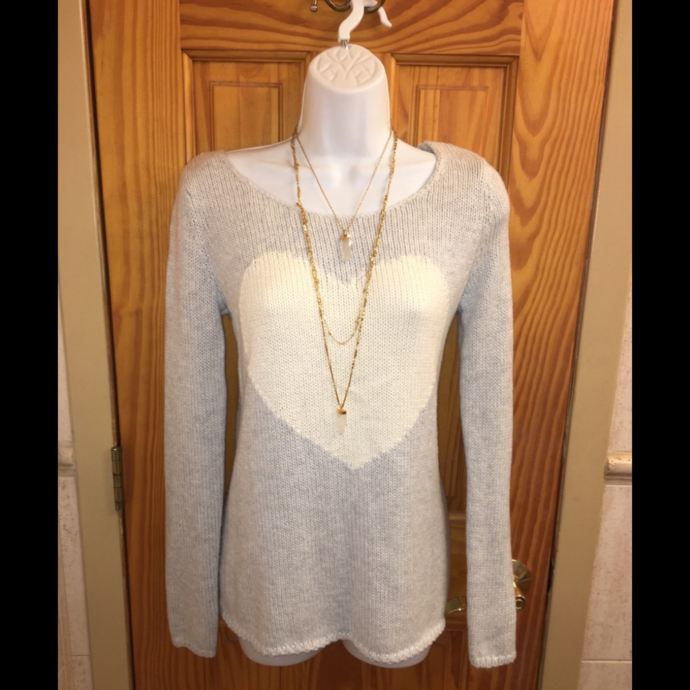 NWT Old Navy pastel blue/gray heart sweater SZ XS