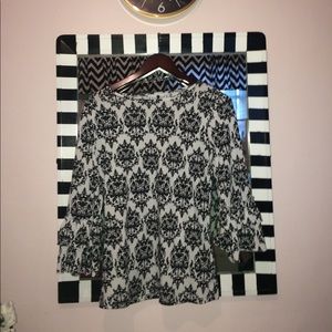 Dainty Jewels layering ruffled top ❣️