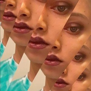 Meet your Posher, Tia