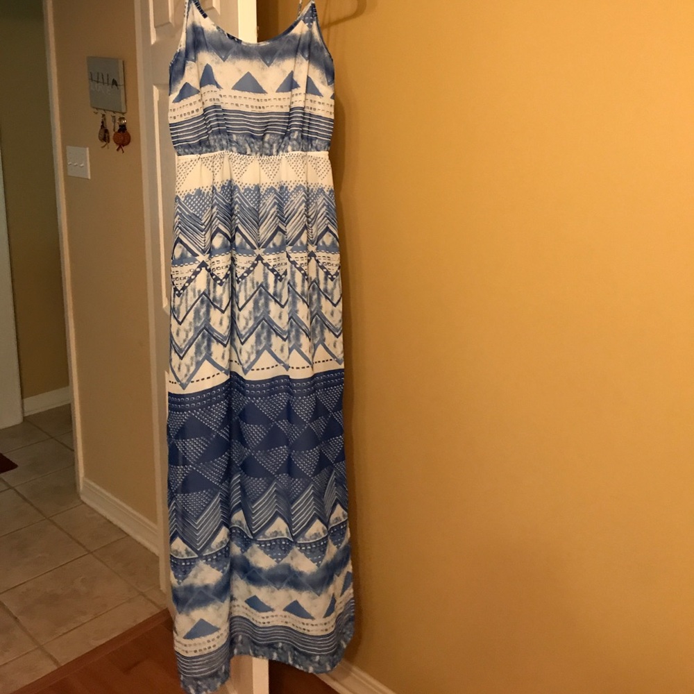 Old Navy blue/white maxi dress.