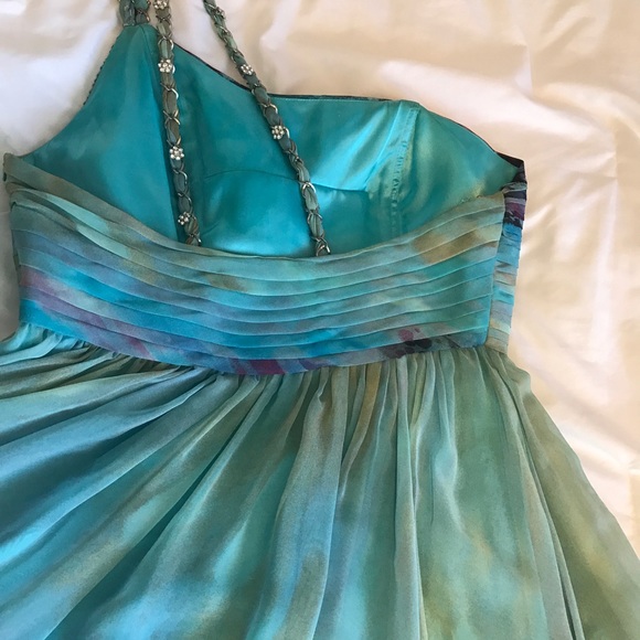 La Femme Dress - Picture 8 of 8