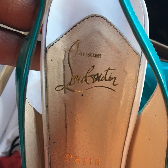 Pair of red bottoms - Picture 5 of 5