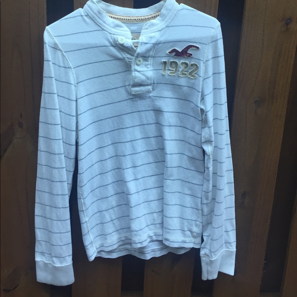 Hollister long sleeved shirt Henley