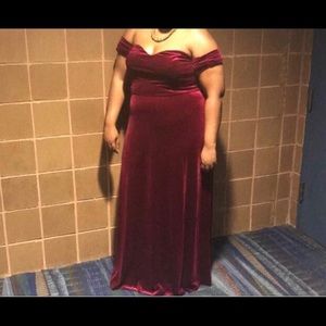 Eloquii Plus Size Velvet Gown
