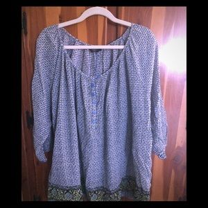 🌺Peasant style shirt.