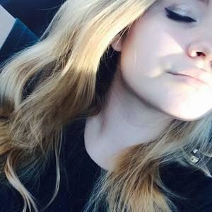 Meet your Posher, Liz