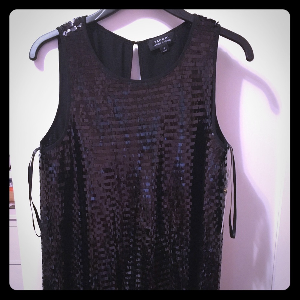 Tahari Doris Blouse size S