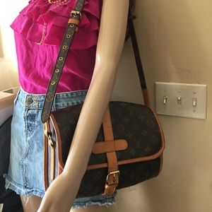 Authentic LV Monogram Canvas Marne cross body bag