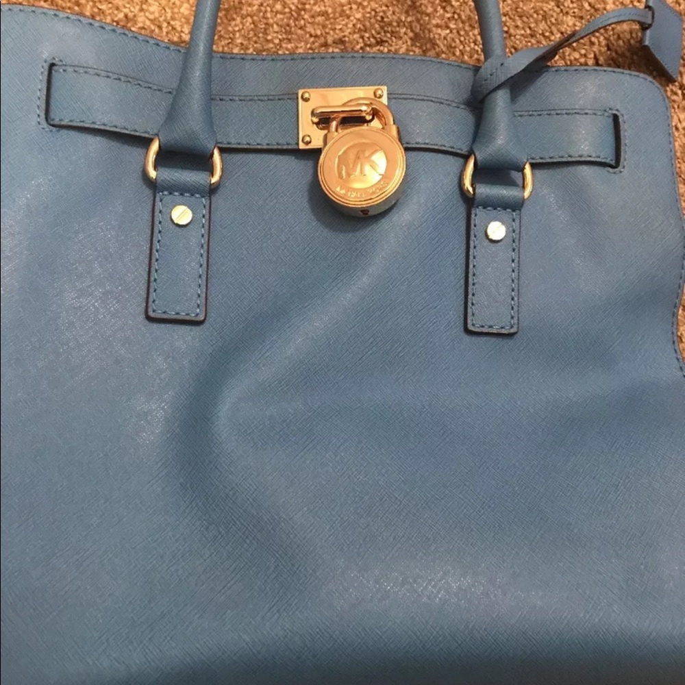 Blue Michael Kors Hamilton Bag !!! Great condition
