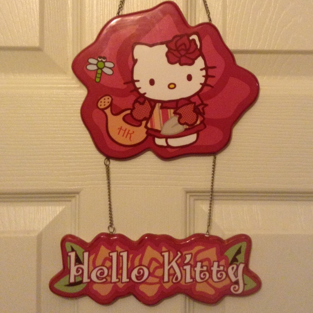 ❌SOLD❌ NWOT Hello Kitty garden decor - Picture 1 of 7