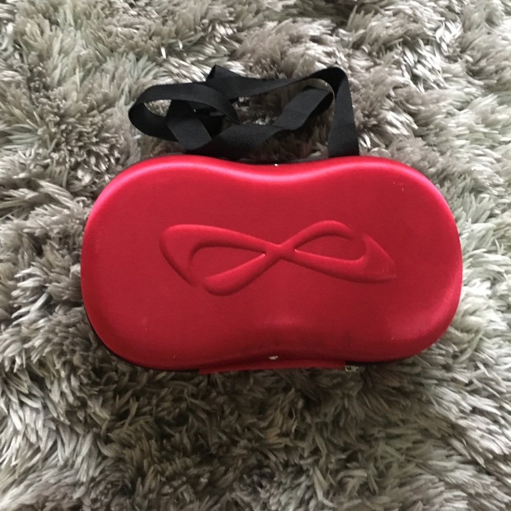 nfinity shoe bag