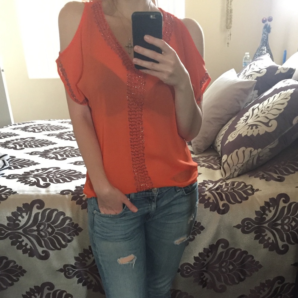 INC delicate Blouse in orange w beading size M