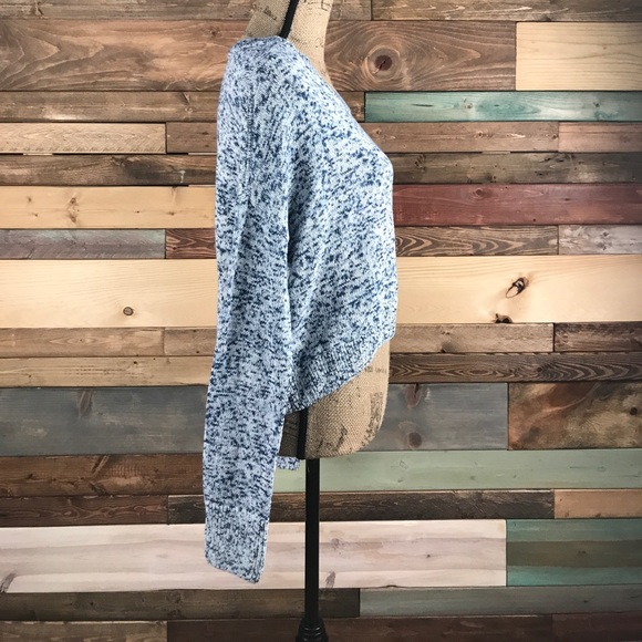 Avaleigh Ivory Blue Marled Crewneck Cropped LS - Picture 2 of 4