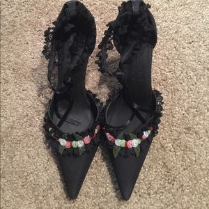 FINAL PRICE! Beautiful heels. Size 7.
