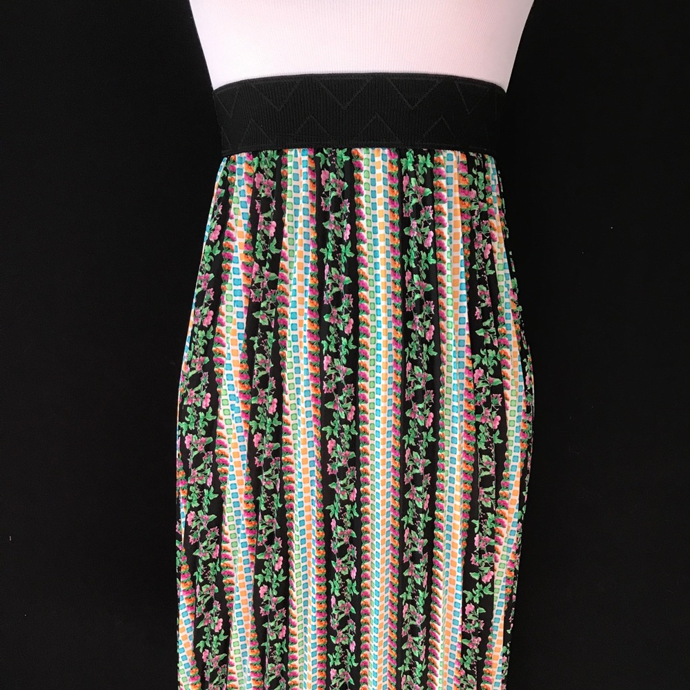 USED LulaRoe Jill Skirt