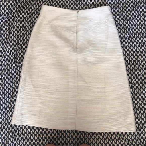 Worn once - Anthro Paper Crown - Picture 4 of 6