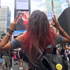 Meet your Posher, Anna