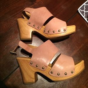 Korks wooden heels