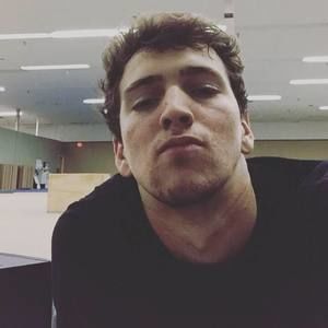 Meet your Posher, Dylan