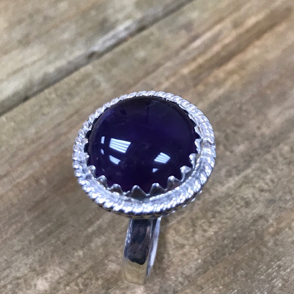 Ring - Picture 8 of 8