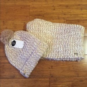 Beanie & Circle Scarf set